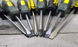 Викрутки: основні типи і розміри