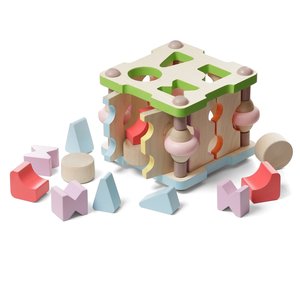 Juguete de madera CUBIKA "Clasificador de figuras" LS-3
